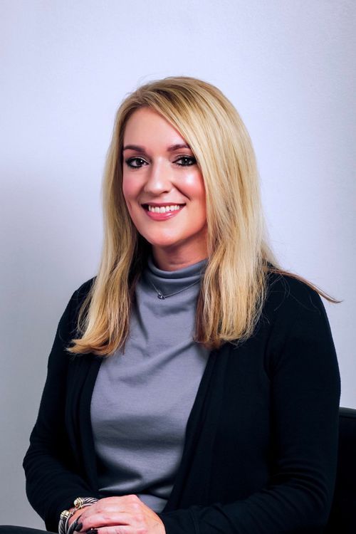 Shelly Zander headhot